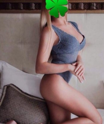 Галя, 28